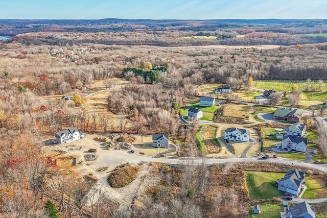 0 Falcon Dr, Shrewsbury, MA 01545