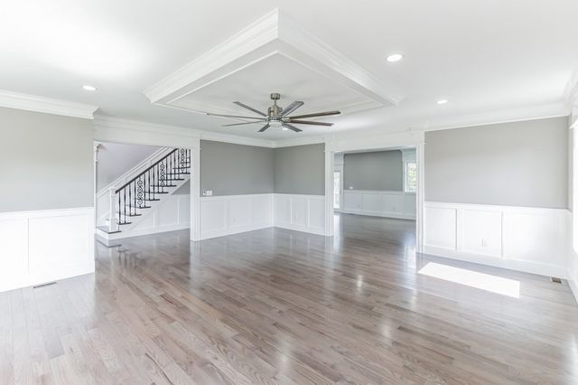 0 Falcon Dr, Shrewsbury, MA 01545