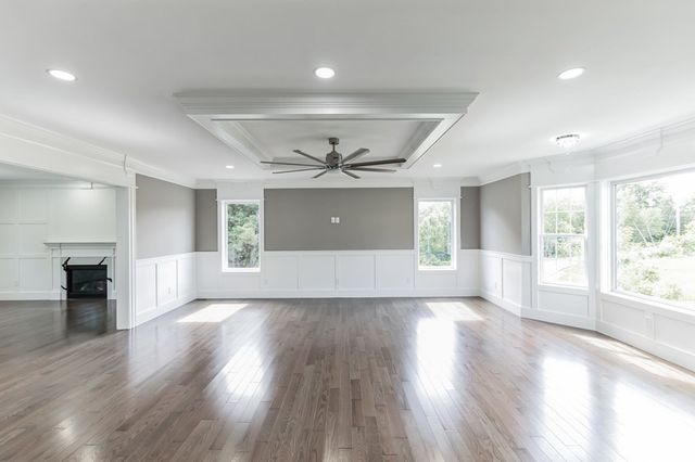 0 Falcon Dr, Shrewsbury, MA 01545