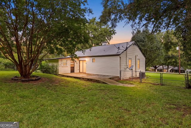 119 Parkway Drive, Toccoa, GA 30577