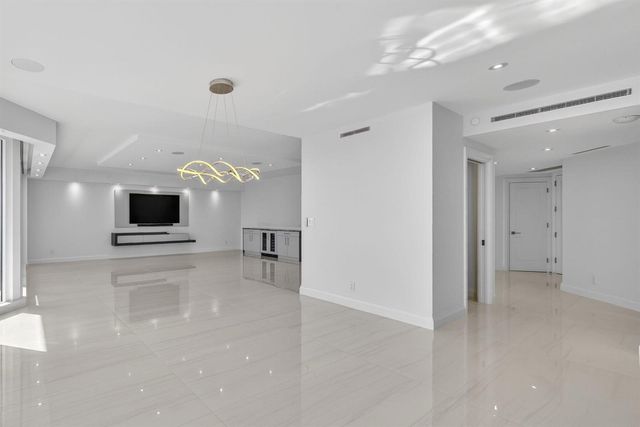 1500 S Ocean Boulevard 1602, Boca Raton, FL 33432