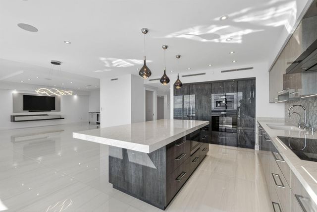 1500 S Ocean Boulevard 1602, Boca Raton, FL 33432