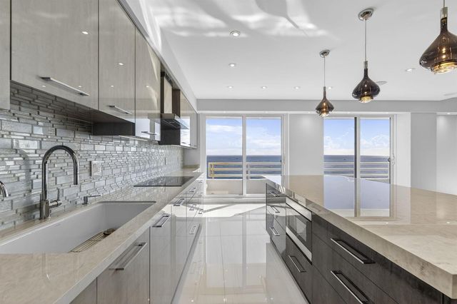 1500 S Ocean Boulevard 1602, Boca Raton, FL 33432