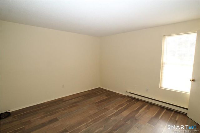 122 Heather Ridge 122, Shelton, CT 06484