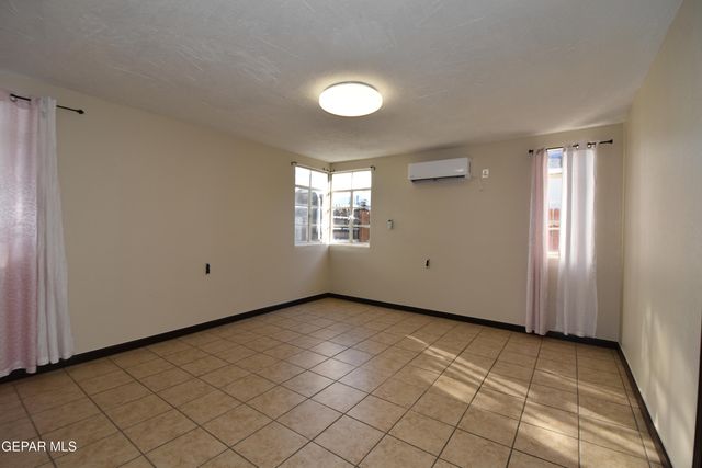 256 yale Avenue, El Paso, TX 79907