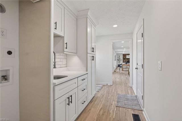 7 Carmines CT, Poquoson, VA 23662