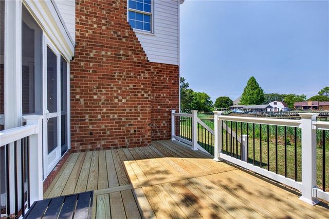 7 Carmines CT, Poquoson, VA 23662