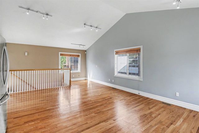 431 E Ferry Street, Detroit, MI 48202