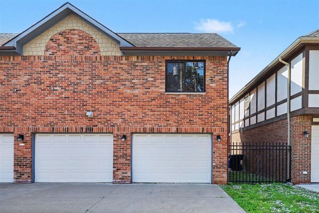 431 E Ferry Street, Detroit, MI 48202
