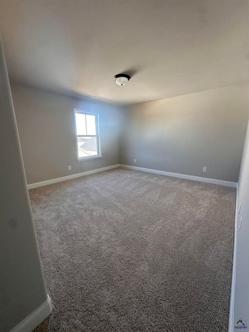 716 Lindsey Brooke Trace, Bonaire, GA 31005