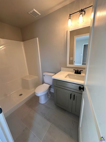 716 Lindsey Brooke Trace, Bonaire, GA 31005