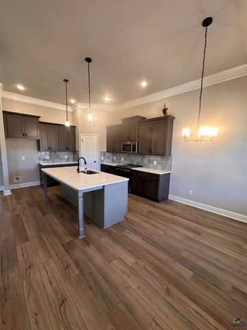 716 Lindsey Brooke Trace, Bonaire, GA 31005