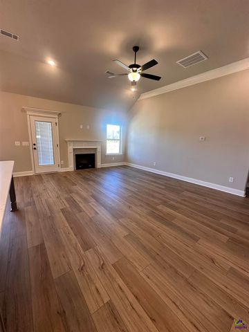 716 Lindsey Brooke Trace, Bonaire, GA 31005