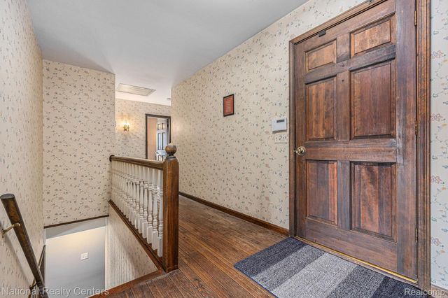 9494 Sashabaw Road, Independence Charter Township, MI 48348