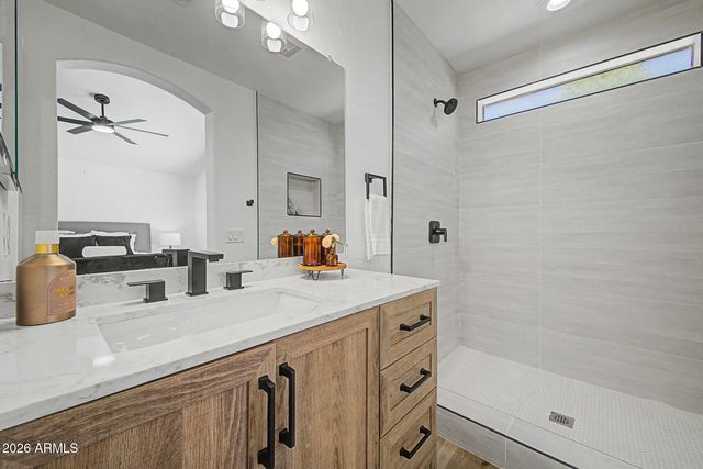 14724 W WILLOW Lane, Surprise, AZ 85374