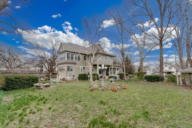 1421 N Park Pl, Wichita, KS 67203