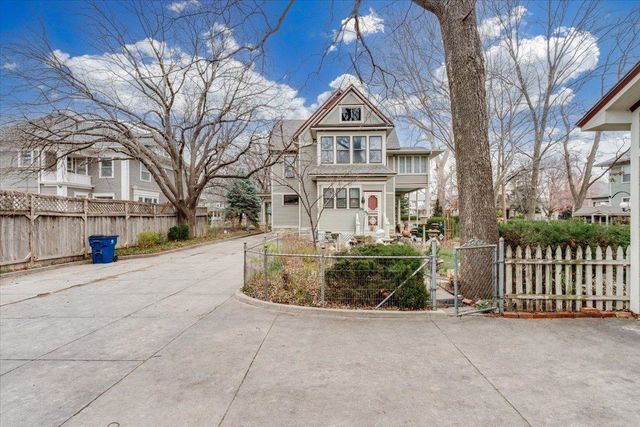 1421 N Park Pl, Wichita, KS 67203