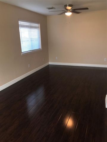 2844 Morningmist Lane, Dickinson, TX 77539