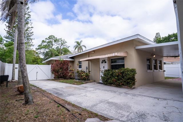 1533 SUFFOLK STREET N, St Petersburg, FL 33710
