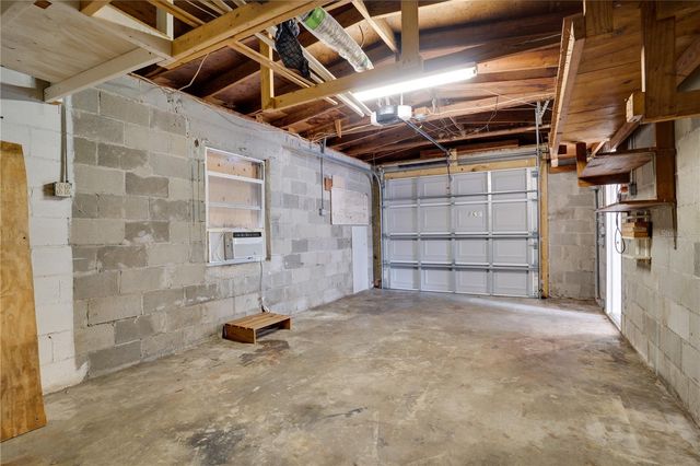 1533 SUFFOLK STREET N, St Petersburg, FL 33710