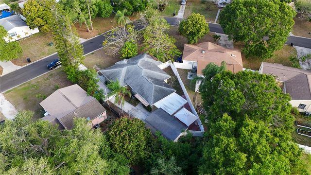 1533 SUFFOLK STREET N, St Petersburg, FL 33710