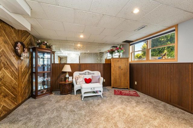 1020 Lake STREET, Onalaska, WI 54650