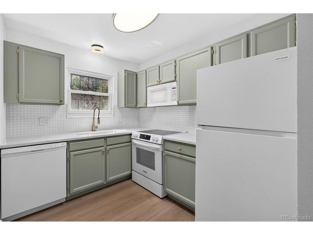 5404 W 17th Ave, Denver, CO 80214