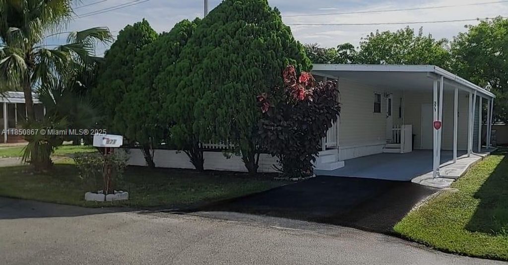 371 NW 135th Way, Plantation, FL 33325