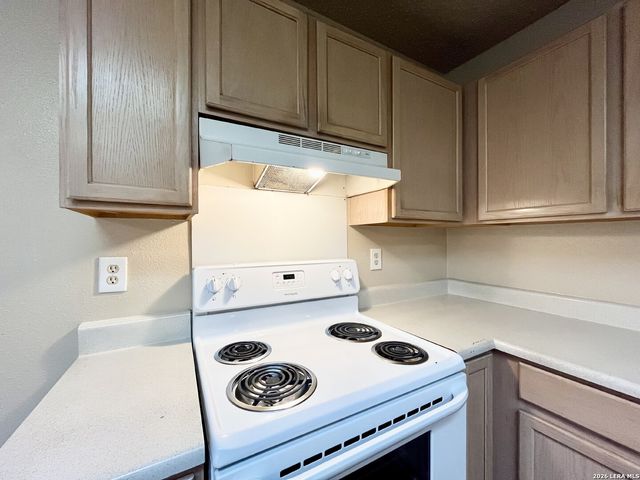 9119 Maverick Pass, San Antonio, TX 78240