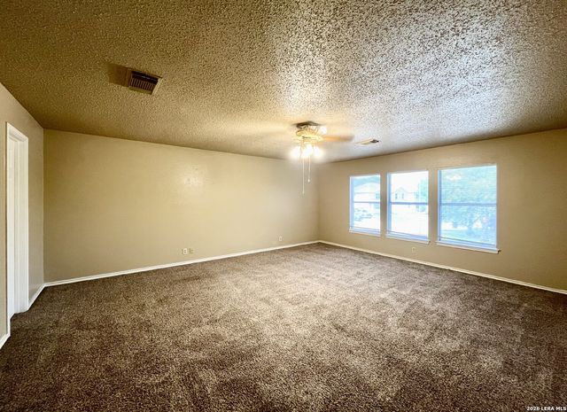 9119 Maverick Pass, San Antonio, TX 78240