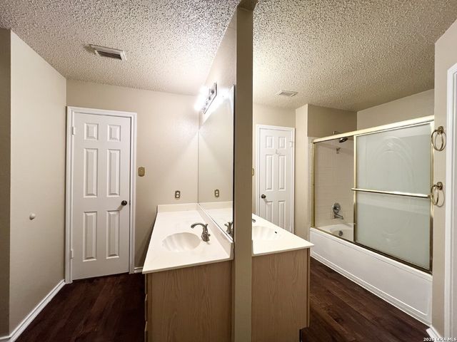 9119 Maverick Pass, San Antonio, TX 78240