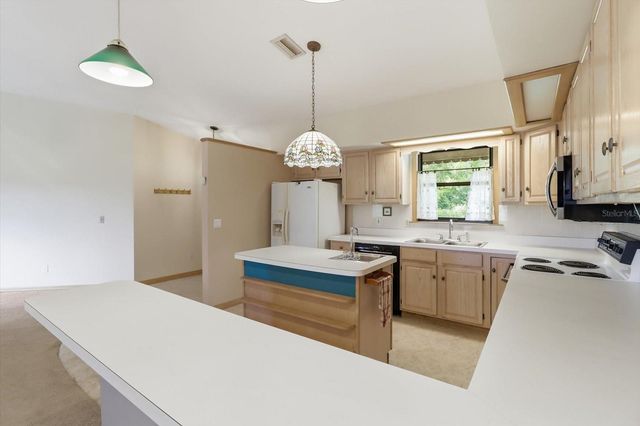 1215 S FIR TERRACE, Inverness, FL 34450