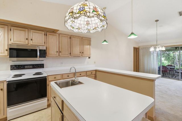 1215 S FIR TERRACE, Inverness, FL 34450
