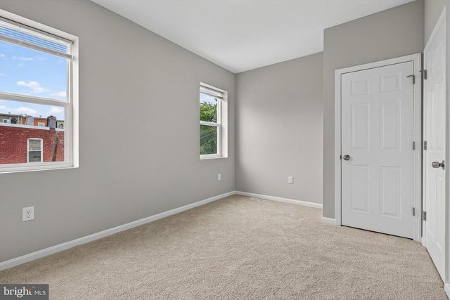 402 E NORTH AVE, Baltimore, MD 21202