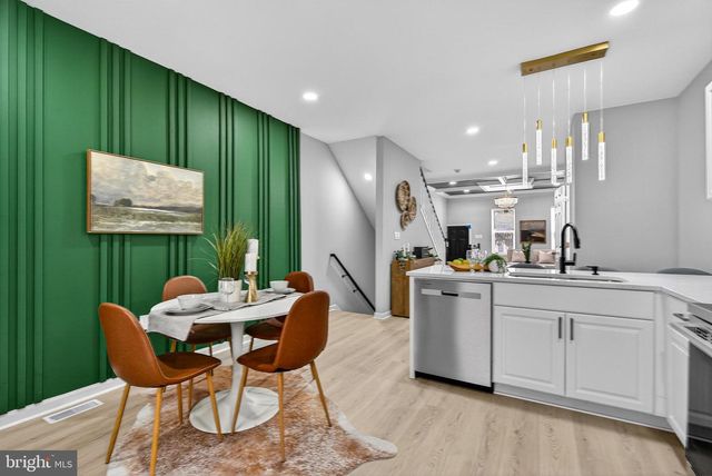 402 E NORTH AVE, Baltimore, MD 21202