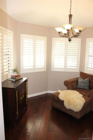 5537 Lesa Rd, La Mesa, CA 91942