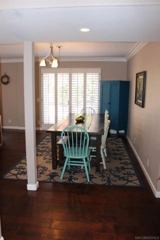 5537 Lesa Rd, La Mesa, CA 91942