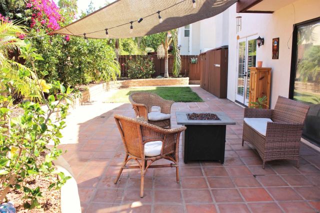 5537 Lesa Rd, La Mesa, CA 91942