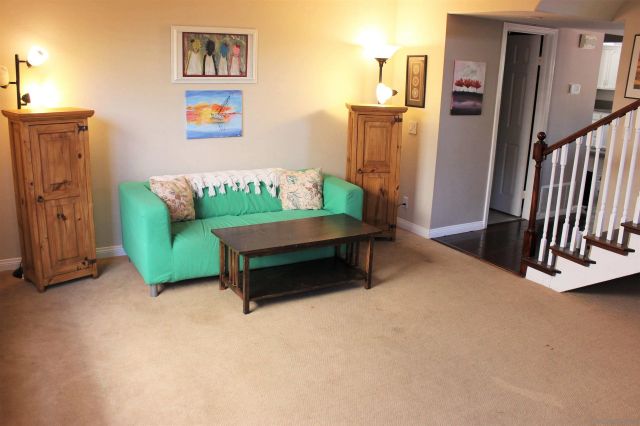 5537 Lesa Rd, La Mesa, CA 91942