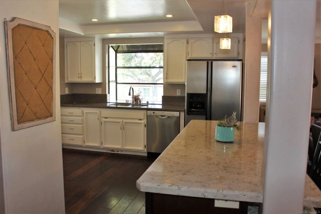 5537 Lesa Rd, La Mesa, CA 91942