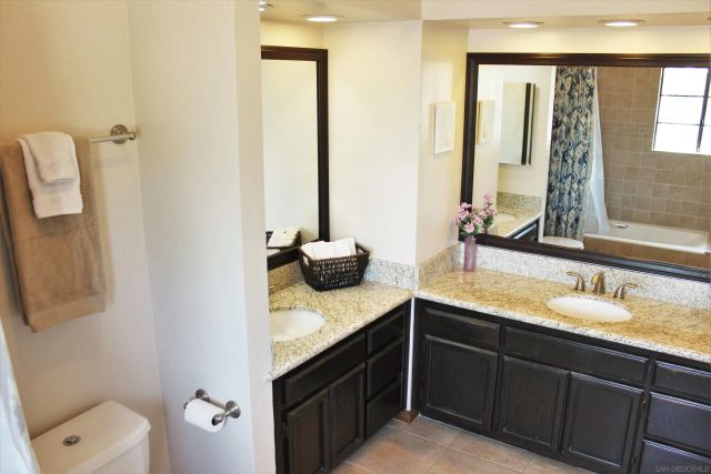 5537 Lesa Rd, La Mesa, CA 91942