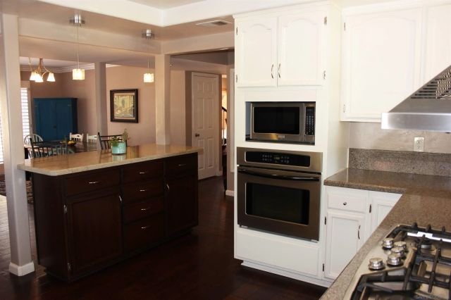 5537 Lesa Rd, La Mesa, CA 91942