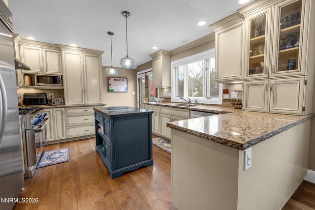 4260 Longknife Road, Reno, NV 89519