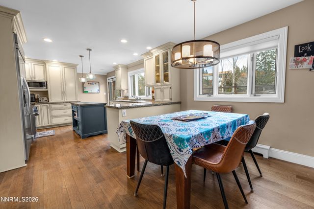 4260 Longknife Road, Reno, NV 89519