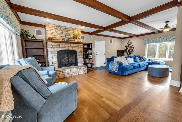 4260 Longknife Road, Reno, NV 89519