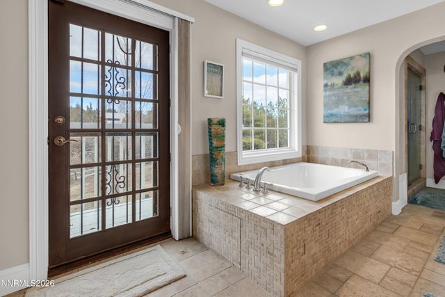 4260 Longknife Road, Reno, NV 89519