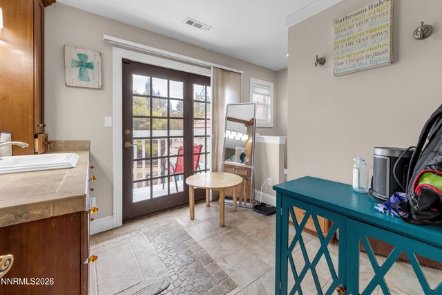 4260 Longknife Road, Reno, NV 89519