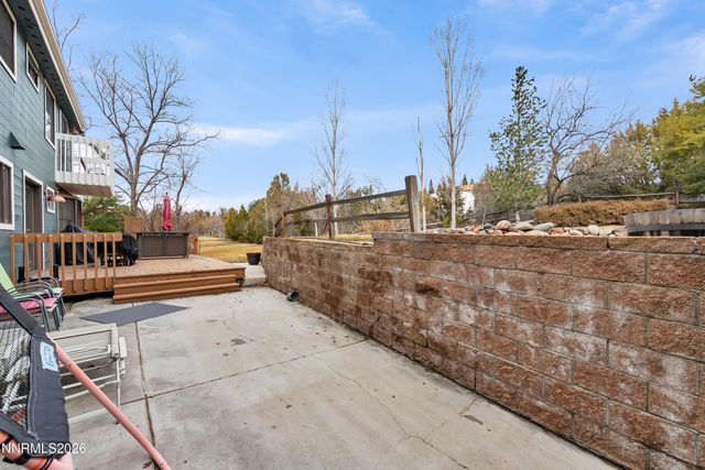 4260 Longknife Road, Reno, NV 89519