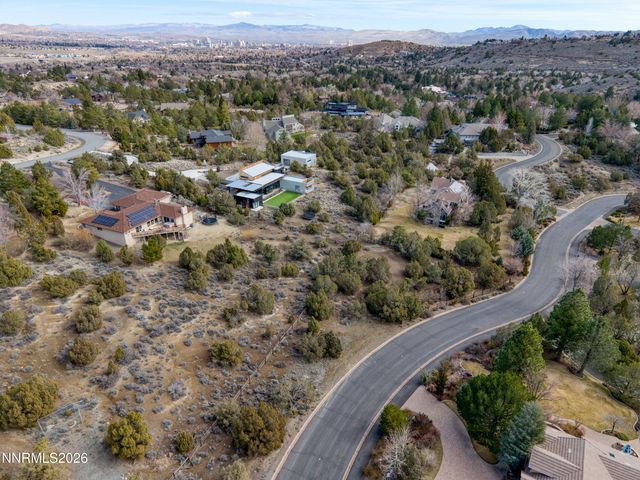 4260 Longknife Road, Reno, NV 89519