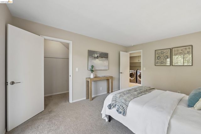 6643 Aitken Dr, Oakland, CA 94611